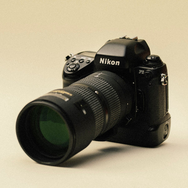 Nikon F5 – Archivo CC