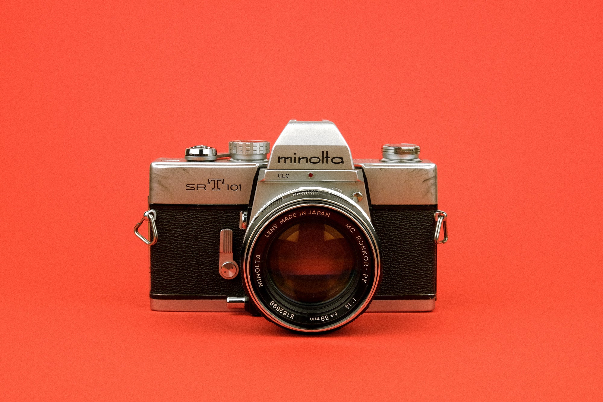 Minolta SRT 101 + 58mm f/1.4 – Archivo CC